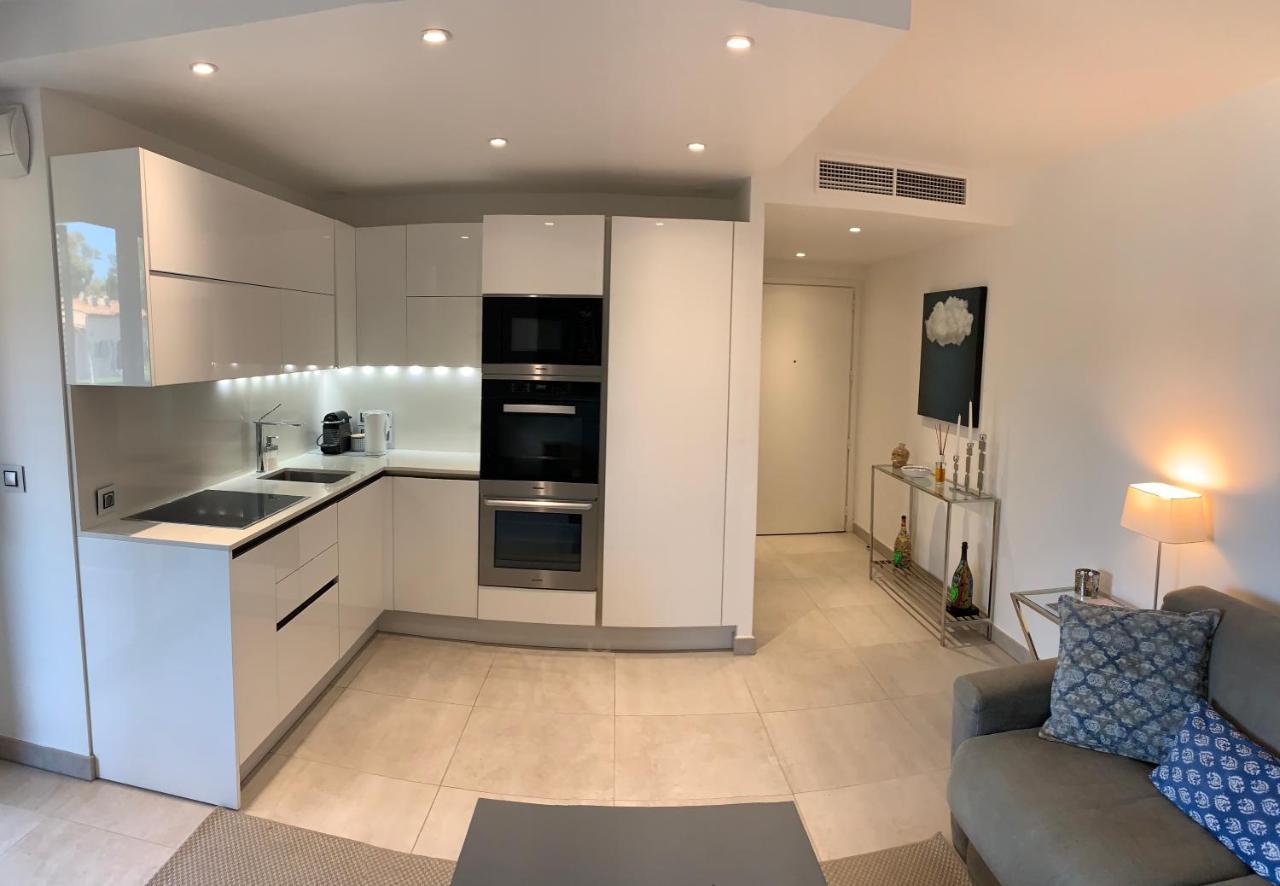 Exclusive Resort Apartments With Parking Сен-Тропе Екстер'єр фото